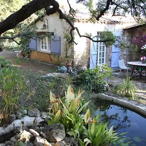  Gasthof La Maison Bleue